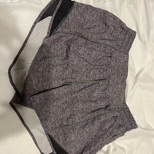 Lululemon hotty hot 4” shorts